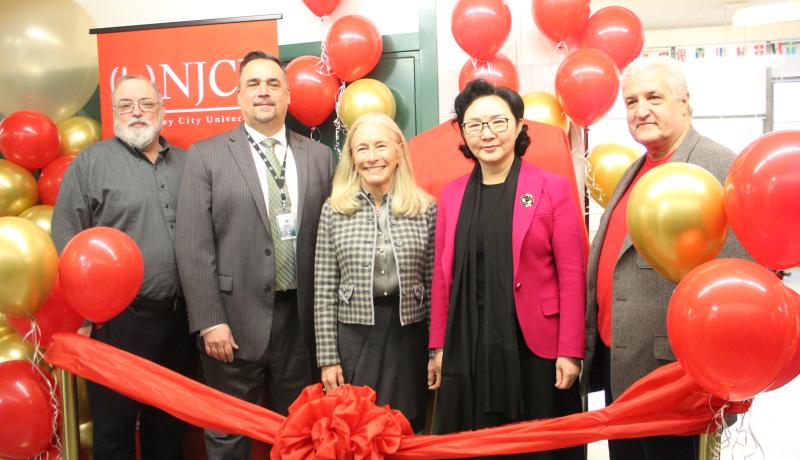 President Henderson and President Qin