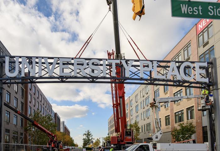 23-University Place Sign-6731