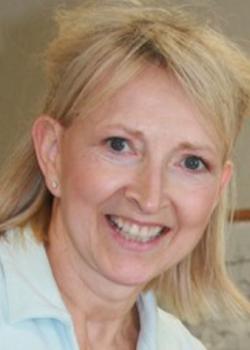 Gailanne Barth headshot