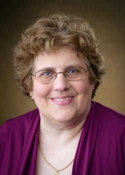 Jeanne Ruggiero headshot