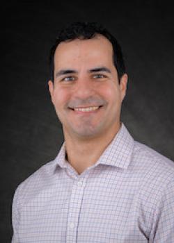 ROBERT GONZALEZ HEADSHOT