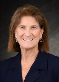 LOUISE STANTON HEADSHOT