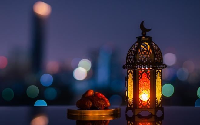 ramadan kareem lantern