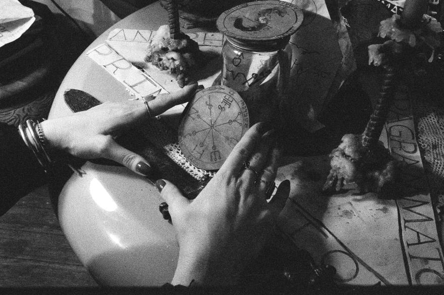 Hands holding a tablet