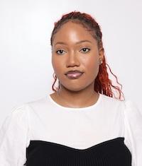 bisola babalola headshot