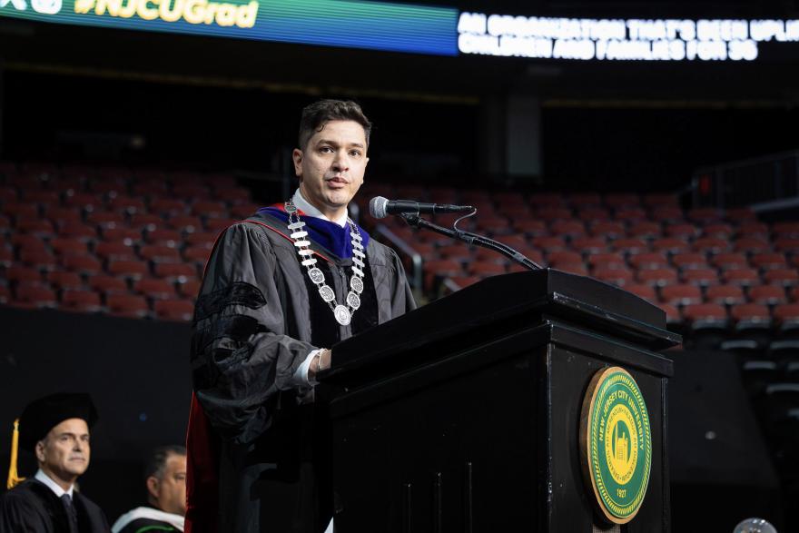 President Acebo addresses the Class of 2026.