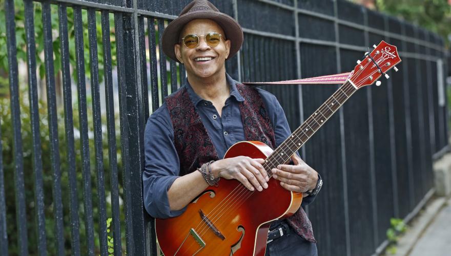 Guy Davis with his guitar