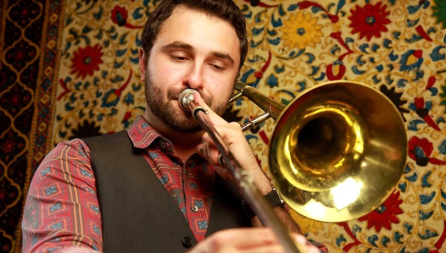 ROB EDWARDS PLAYING TROMBONE