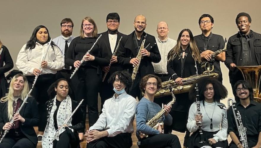 WOODWINDS ENSEMBLE GROUP WITH INSTRUMENTS