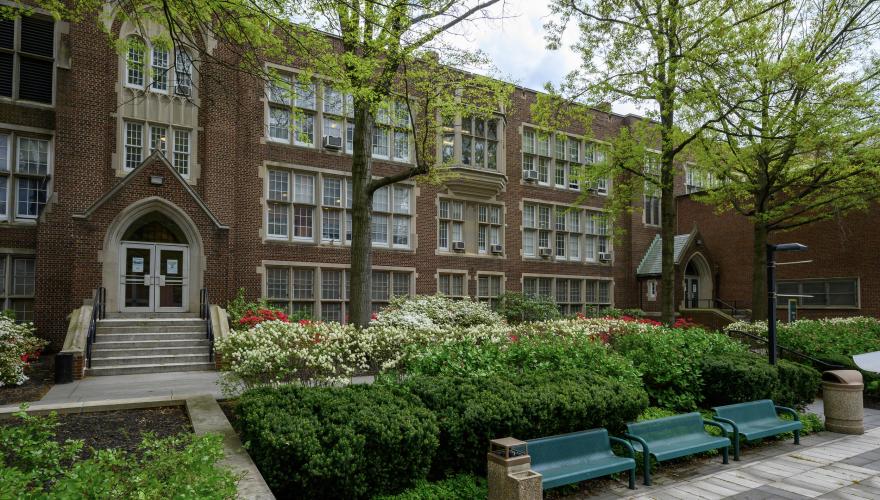 Hepburn Hall Quad 50-DSC_4897