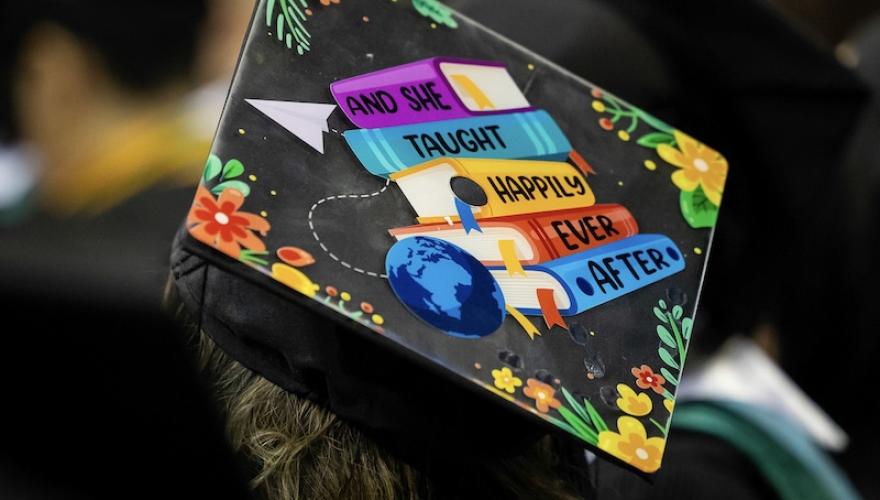 DECORATED GRADUATE CAP