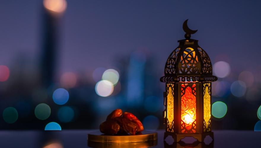 ramadan kareem lantern
