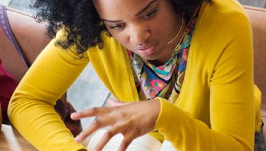 women speaking thumbnail