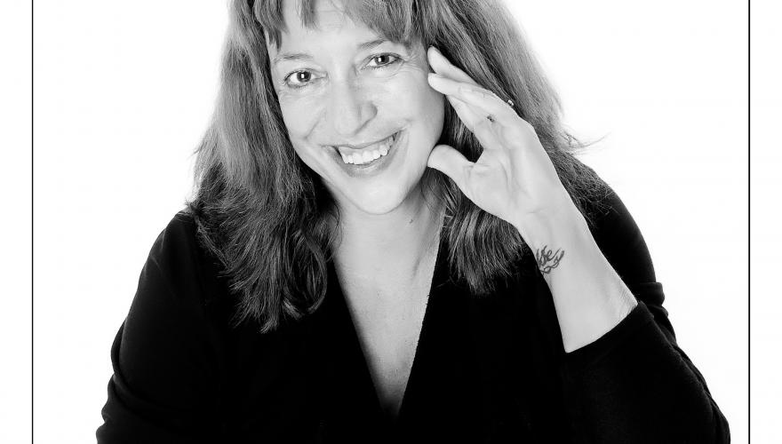 Black and White Photo of Marianne Leonne