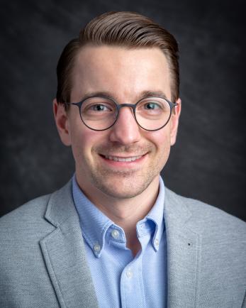 Lukas Helikum headshot