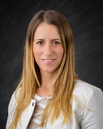 Manuela Caciula Headshot