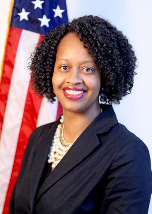 Angela McKnight-300x420