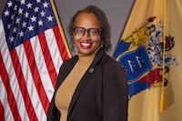 ANGELA MCKNIGHT HEADSHOT